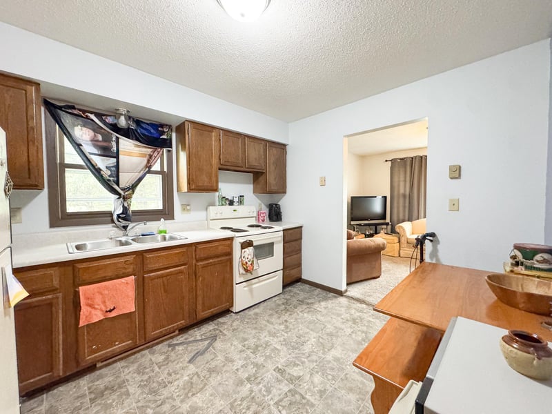 27777 340th Ave, Underwood, MN 56586