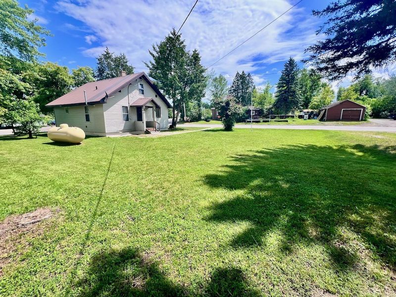 120 2nd Ave Se, Cook, MN 55723