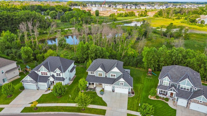 10056 Walnut Grove Ln N, Maple Grove, MN 55311