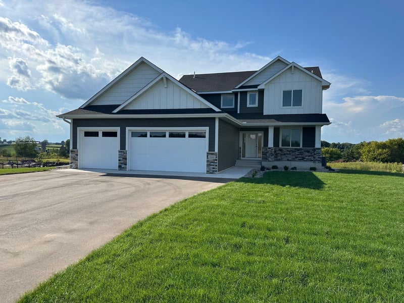 2080 Payten Ln, Jordan, MN 55352