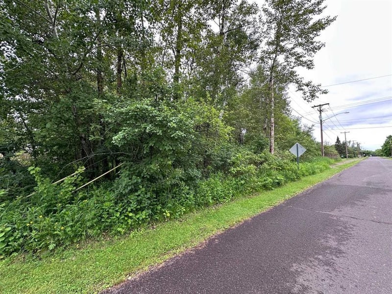 3938 E 5th St, Superior, WI 54880