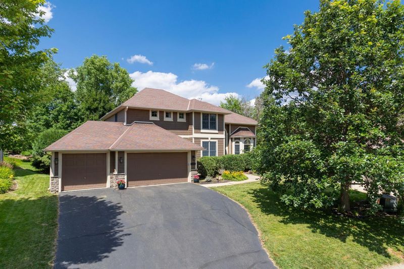 12346 Harvard Ave, Eden Prairie, MN 55347