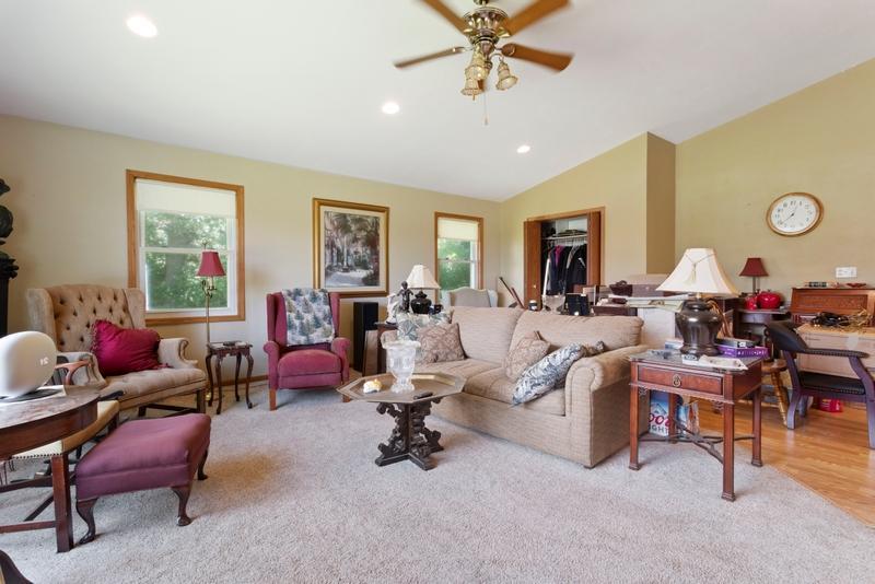322 Central Ave N, Eagle Bend, MN 56446