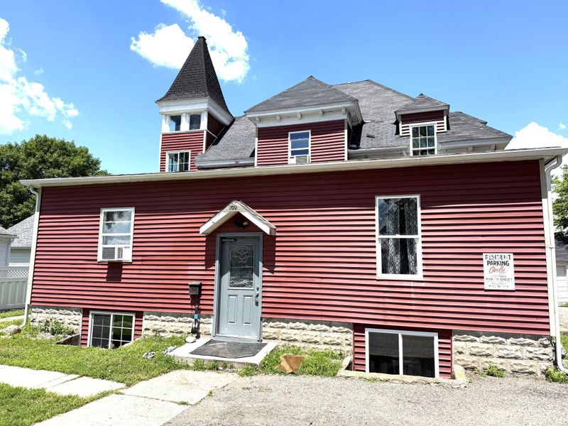 109 E 3rd St, Litchfield, MN 55355