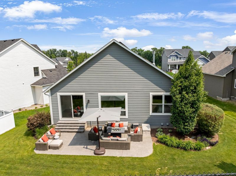 782 Summerbrooke Ct, Eagan, MN 55123