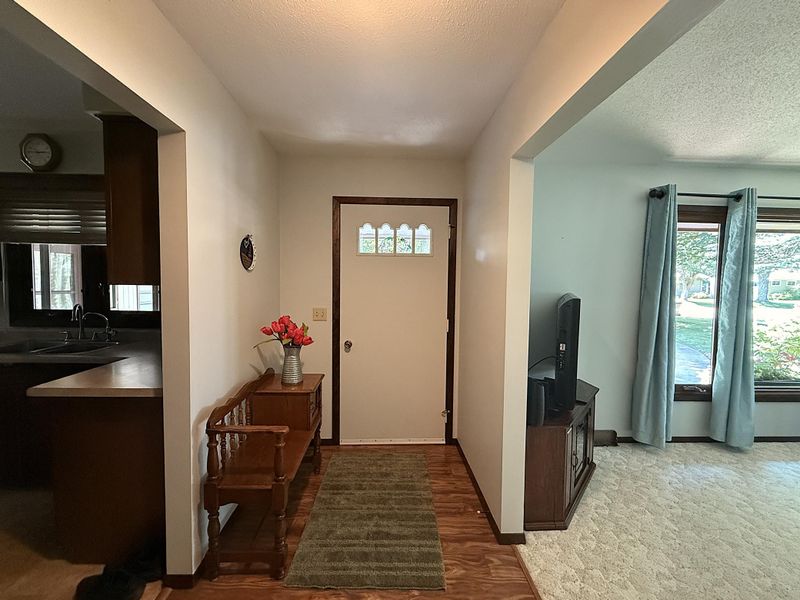 1610 N 6th St, Montevideo, MN 56265