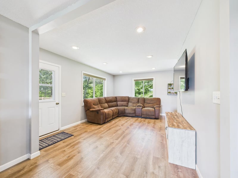 28038 State Highway 28, Starbuck, MN 56381