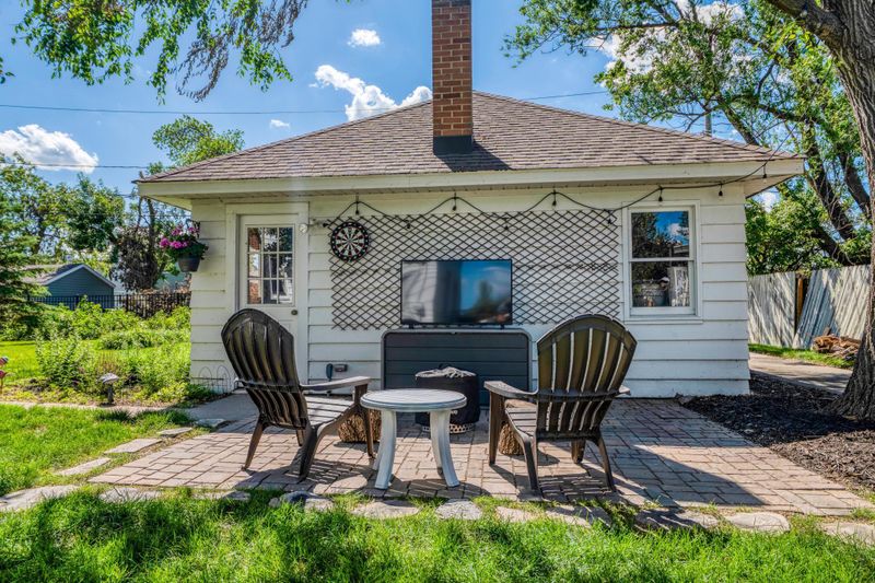 1413 Bixby Ave NE, Bemidji, MN 56601