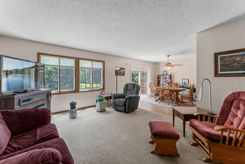 4885 262nd St, Wyoming, MN 55092