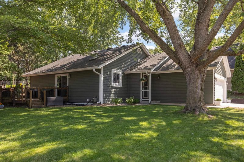 14301 Princeton Ave, Savage, MN 55378