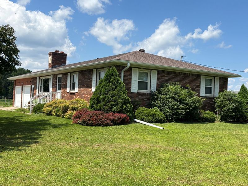33766 County Road 12, Winona, MN 55987
