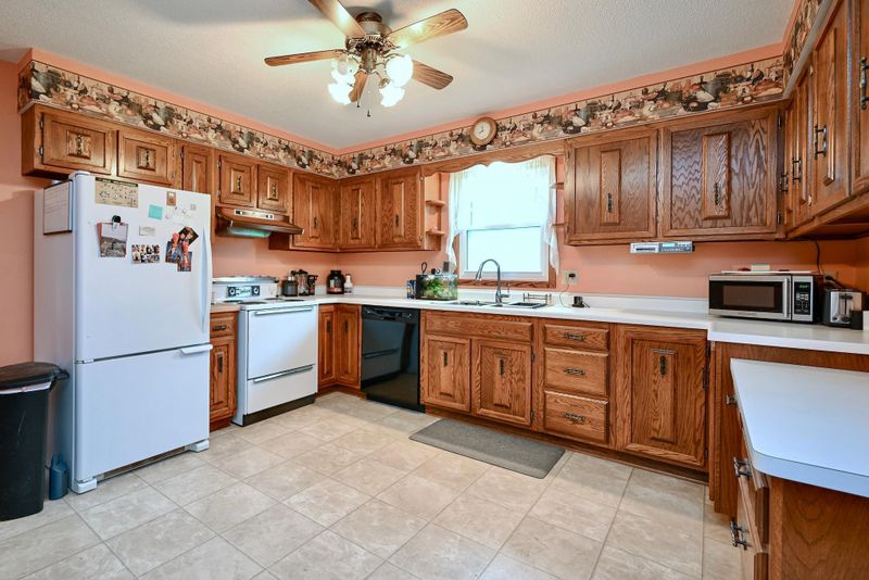 33766 County Road 12, Winona, MN 55987