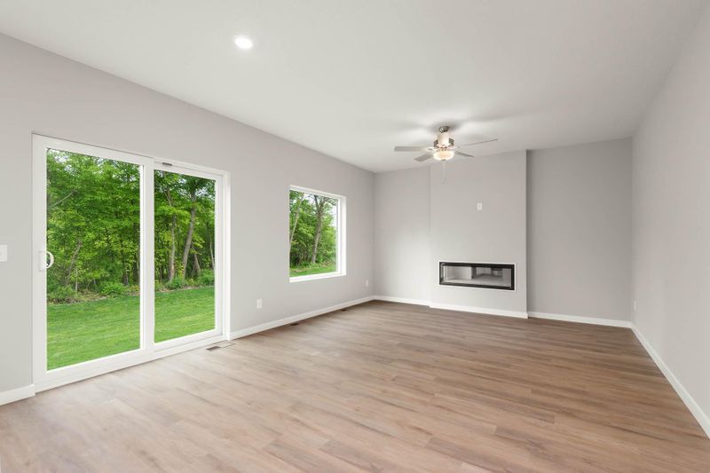 694 Aspen Ln, Montrose, MN 55363