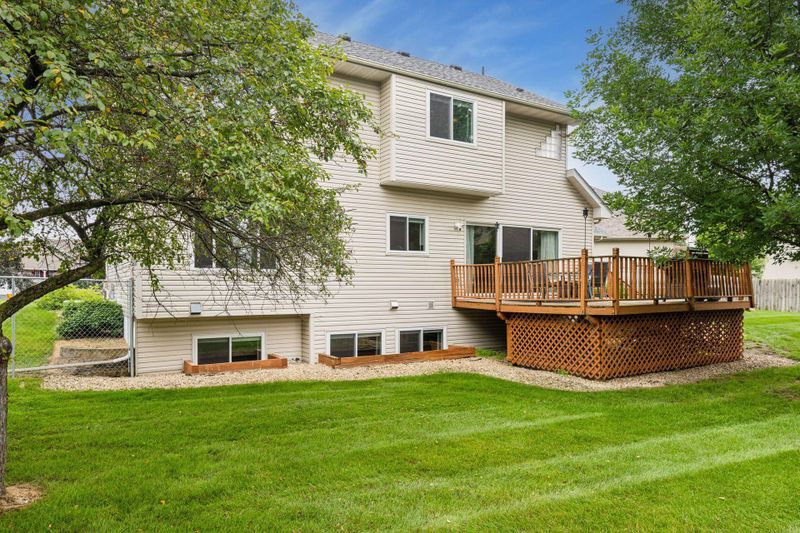 17964 Fresno St NW, Elk River, MN 55330