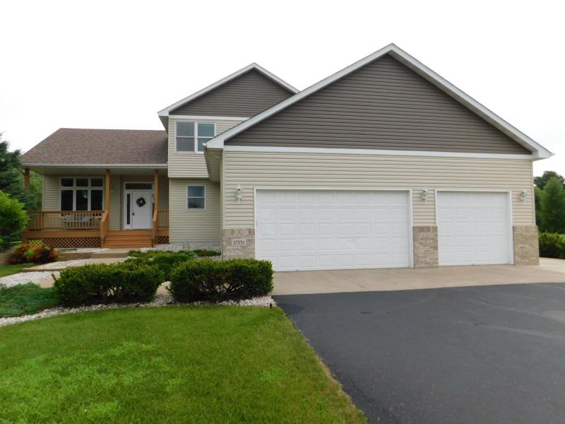 17331 Zumbrota St NE, Ham Lake, MN 55304
