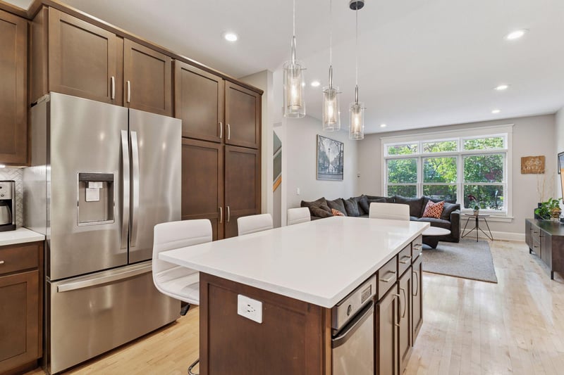 4312 France Ave S, Edina, MN 55410