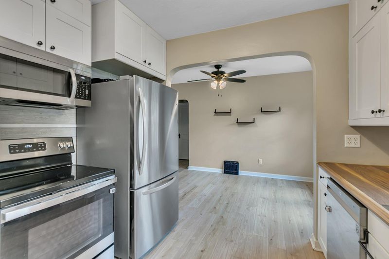 2604 Clearwater Rd, Saint Cloud, MN 56301
