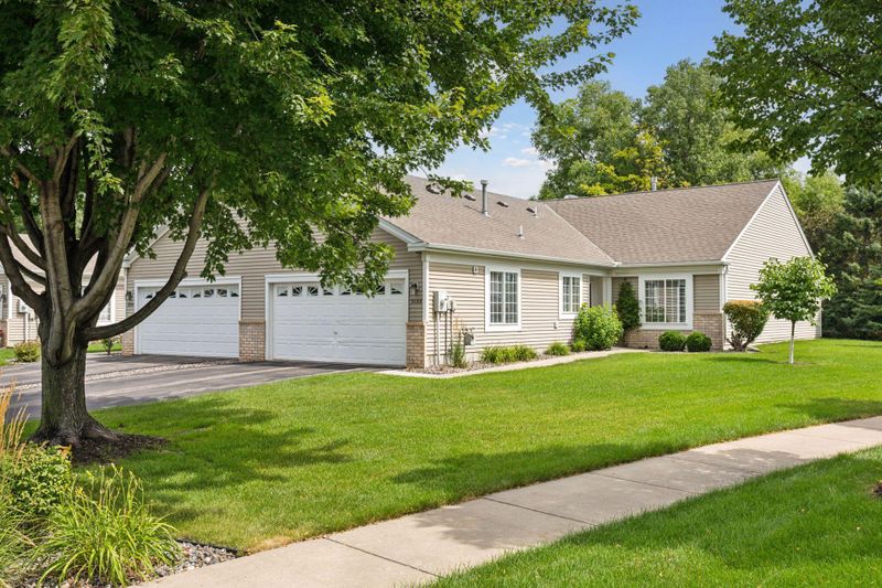 9188 Jewel Ln N, Maple Grove, MN 55311