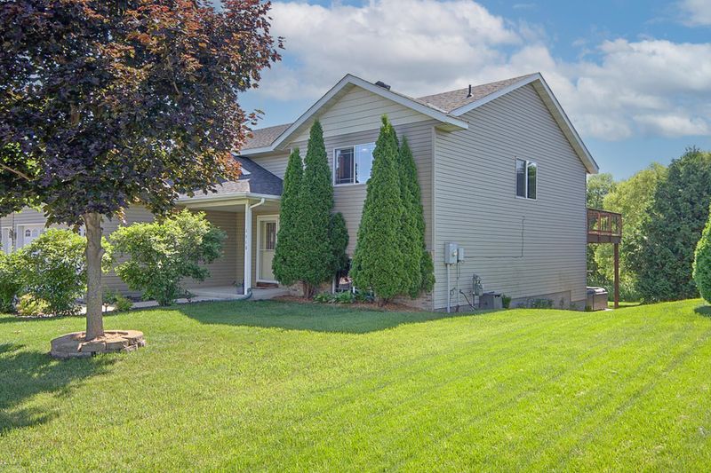 1516 Pine Siskin, Sartell, MN 56377