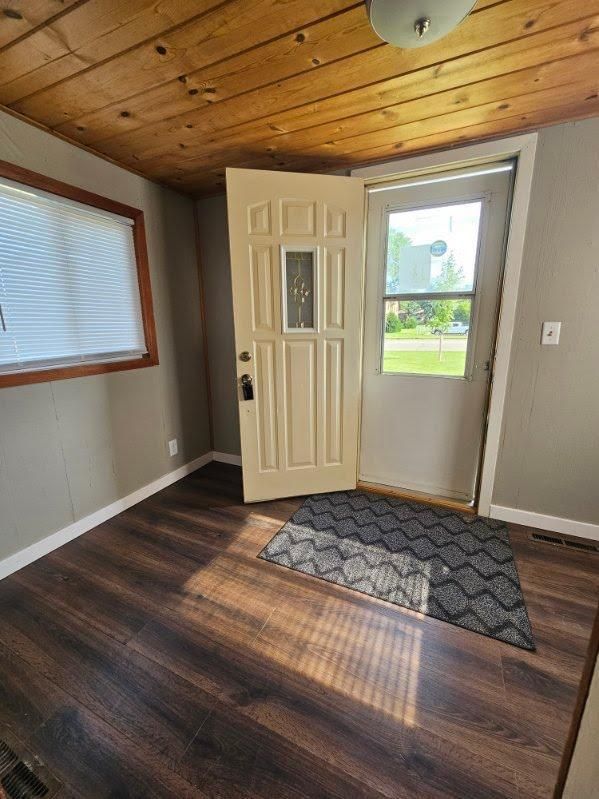 1115 Highway 79 E, Elbow Lake, MN 56531