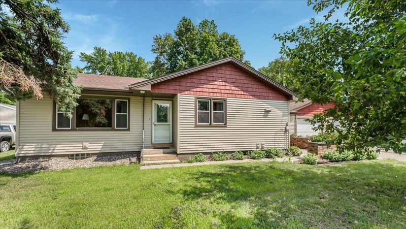 167 Poplar Ave N, Annandale, MN 55302