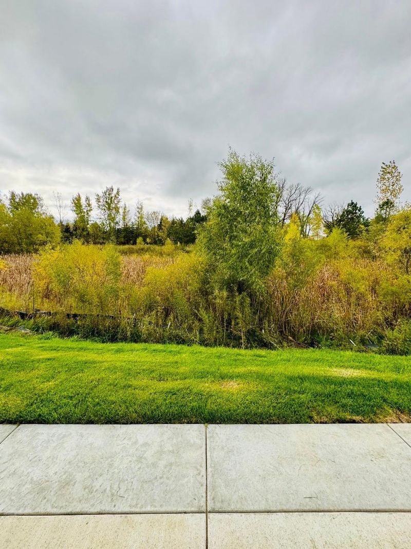 4831 Education Dr N, Hugo, MN 55038