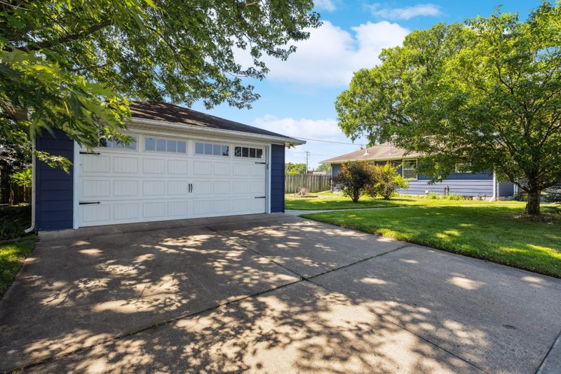 6101 Wooddale Ave, Edina, MN 55424