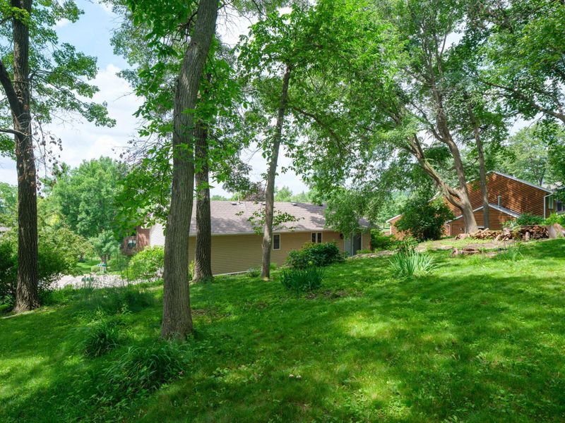 1618 Teton Ct NE, Rochester, MN 55906