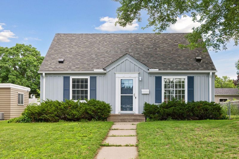 5917 Oliver Ave S, Minneapolis, MN 55419