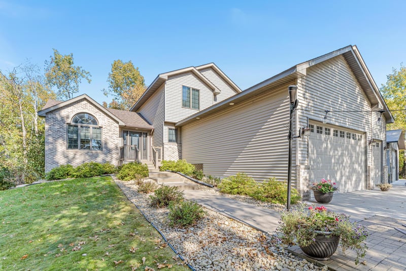 19730 226th Ave NW, Big Lake, MN 55309