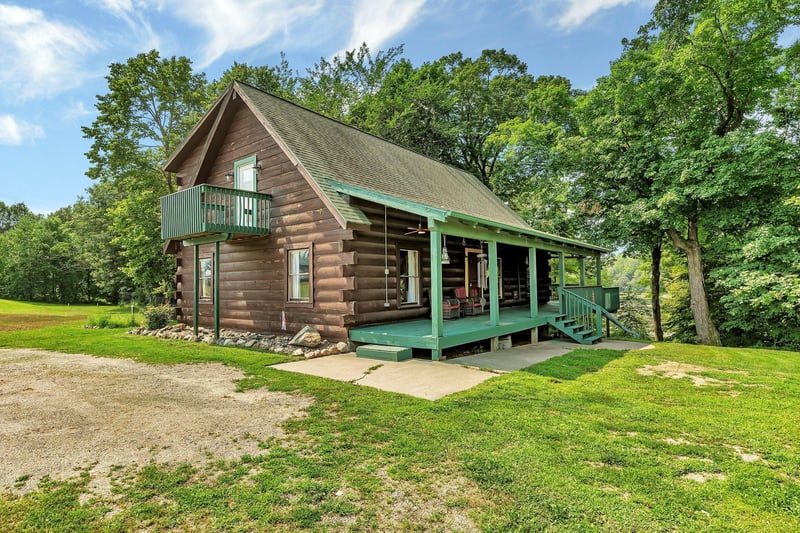 2056 Ruby Terrace Rd, Burtrum, MN 56318