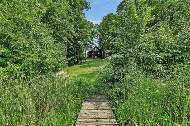 2056 Ruby Terrace Rd, Burtrum, MN 56318