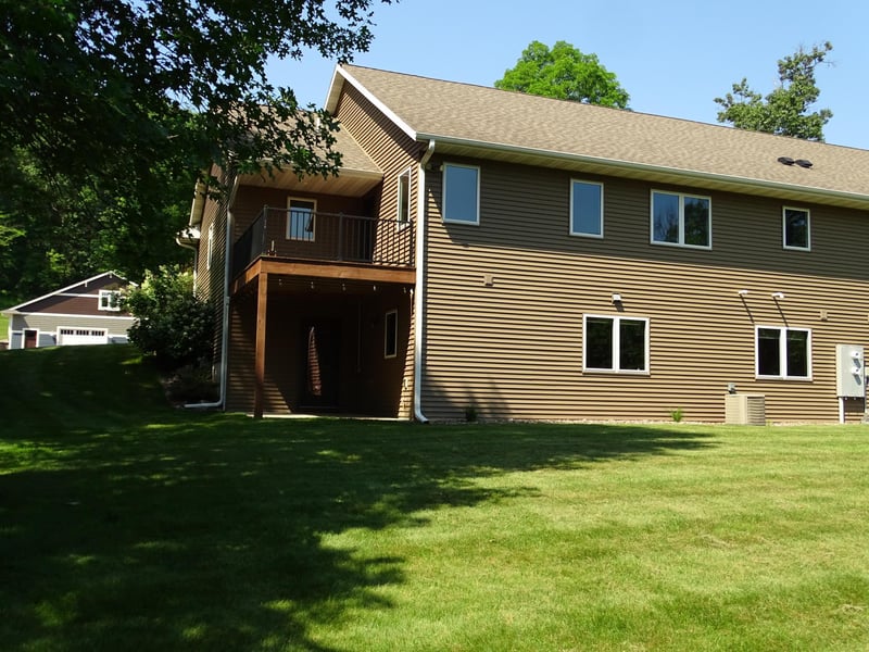 224 Country Ln, Durand, WI 54736