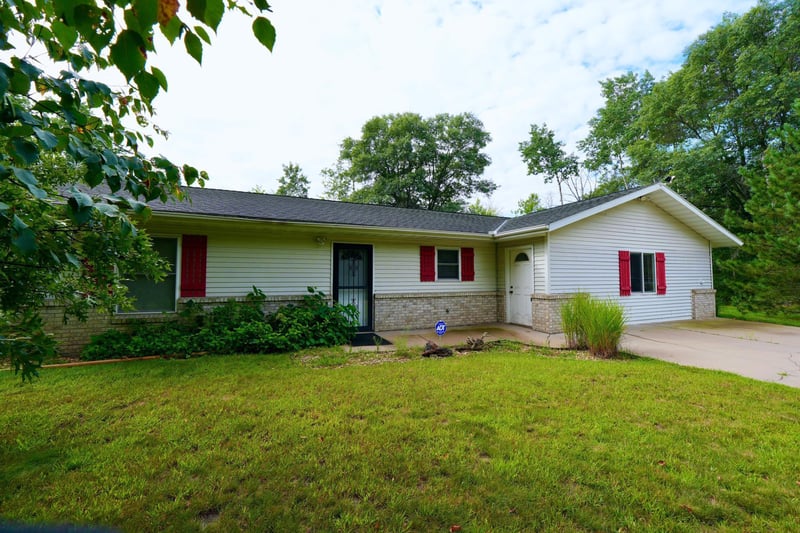 11715 Sorenson Lake Rd, Merrifield, MN 56465