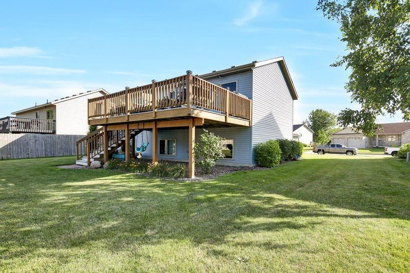 1012 Sequoia Ave, Saint Cloud, MN 56303