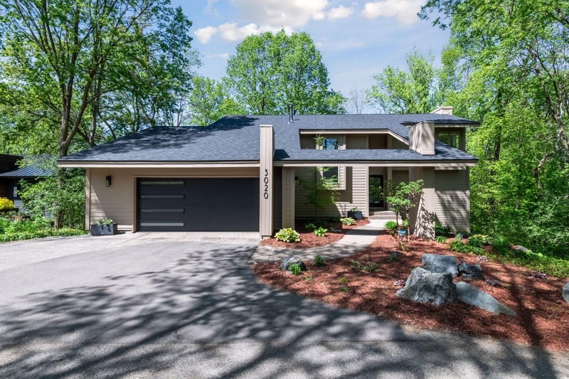 3020 Woodlawn Ave, Minnetonka, MN 55391