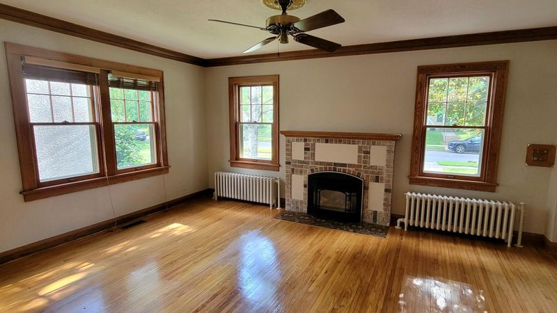5015 17th Ave S, Minneapolis, MN 55417
