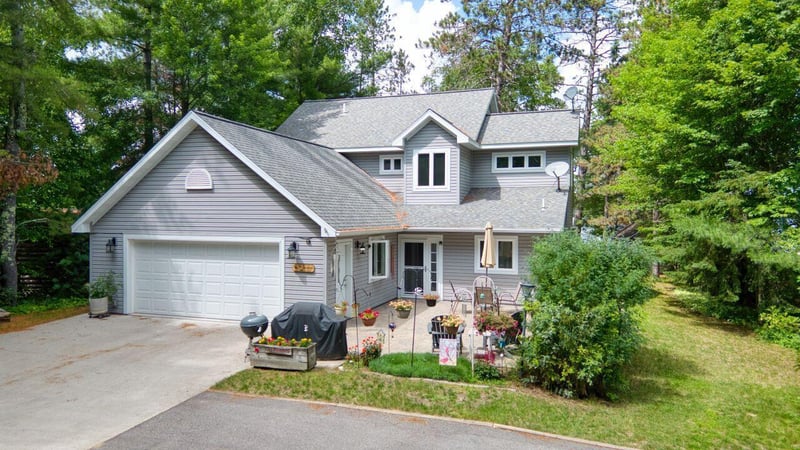 12691 Sunset Ln, Side Lake, MN 55781