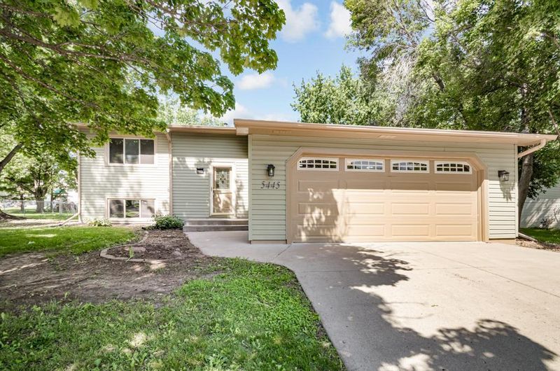 5445 Large Ave NE, Albertville, MN 55301