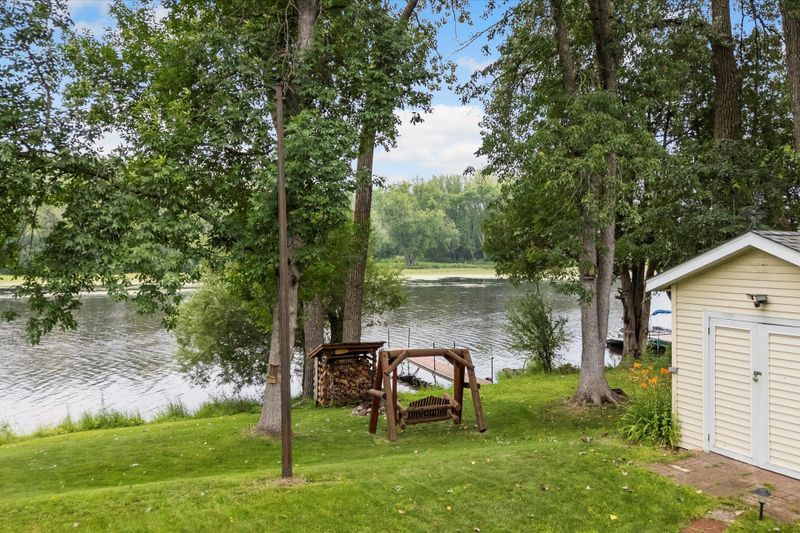 100 10th St SW, Pine City, MN 55063