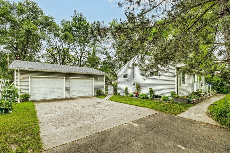 536 County Road J W, Shoreview, MN 55126