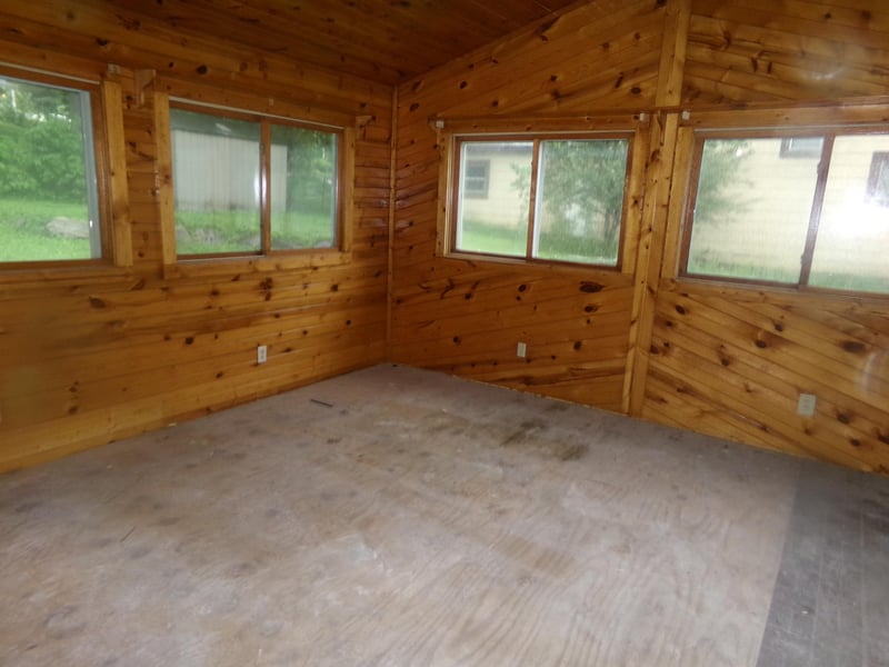 308 Main St W, Carver, MN 55315