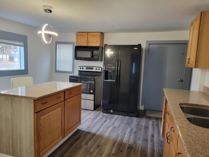 1410 5th St, Saint Paul Park, MN 55071