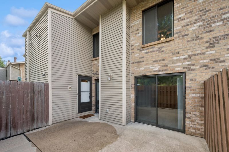 4705 Cedar Lake Rd S, Saint Louis Park, MN 55416