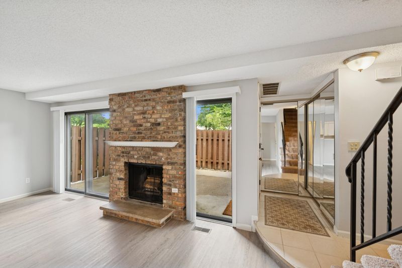 4705 Cedar Lake Rd S, Saint Louis Park, MN 55416