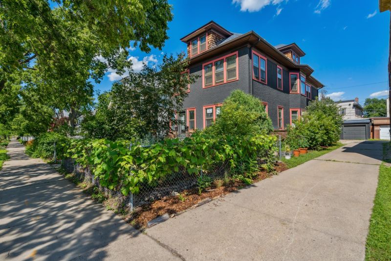 3629 Park Ave, Minneapolis, MN 55407