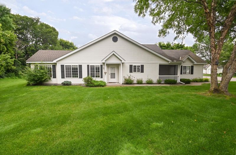 11812 37th St NE, Saint Michael, MN 55376