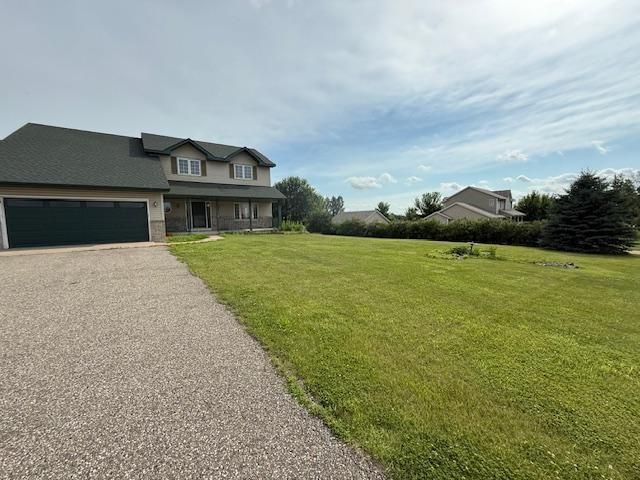 1355 Butterfly Ln, Jordan, MN 55352