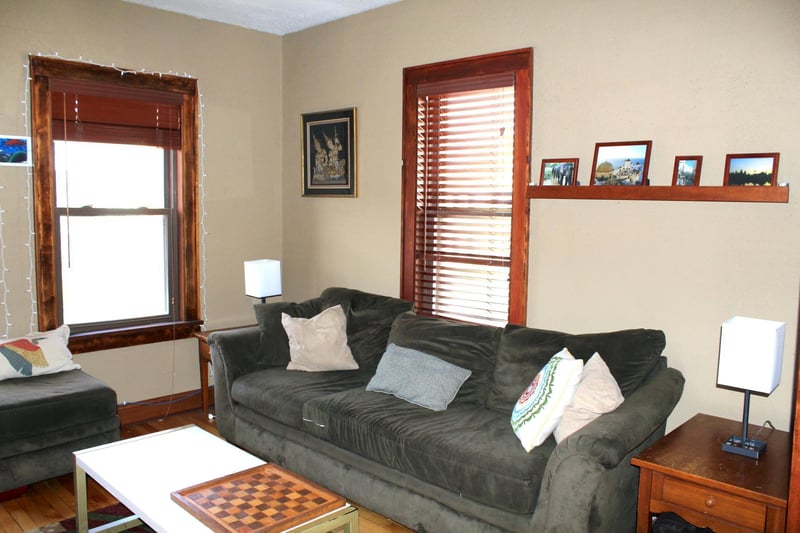 1812 Clinton Ave #303, Minneapolis, MN 55404