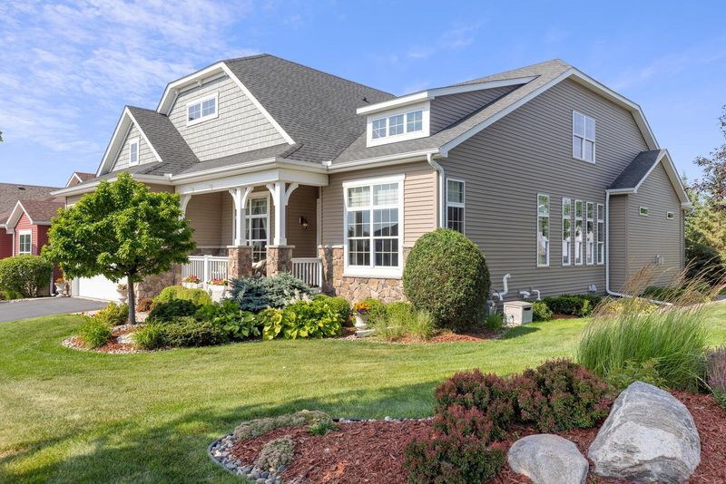 7499 Peony Ln N, Maple Grove, MN 55311